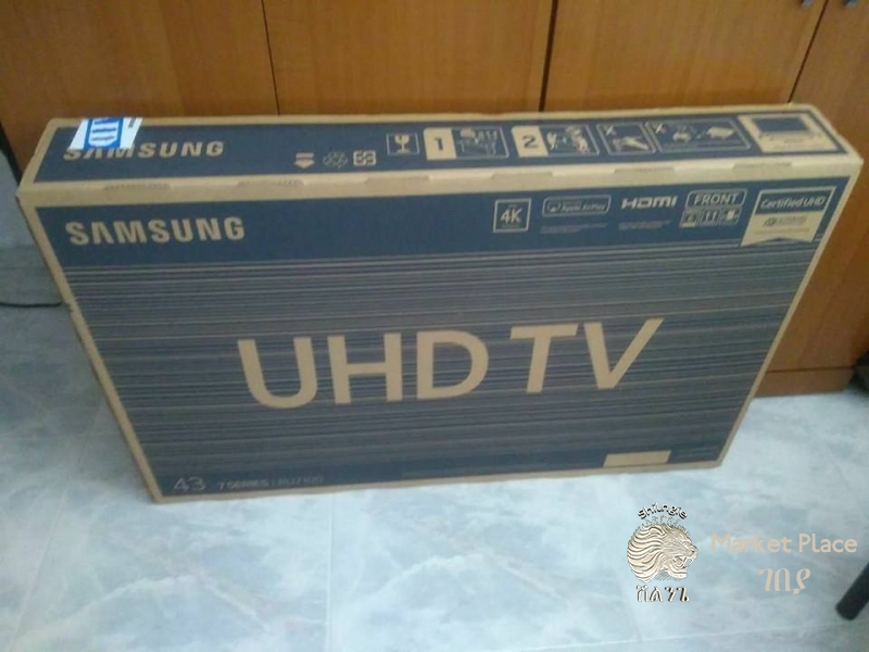 Smart TV SAMSUNG : UHD Curved and flat screen TV (2019 )