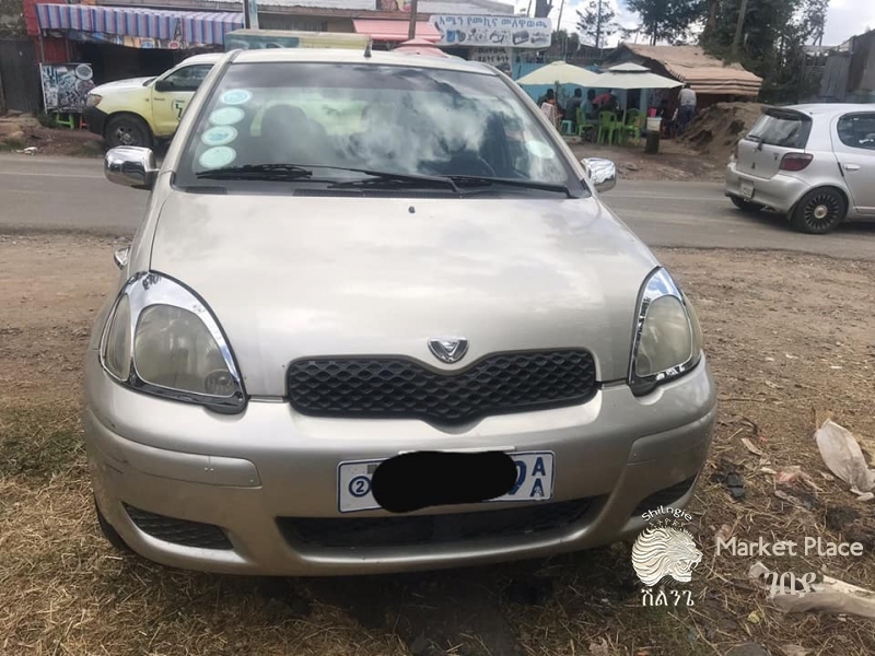 Toyota vitz Model 2002