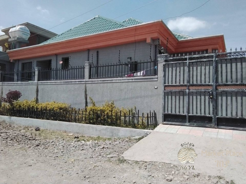 Villa home for Sale Area áˆµá‹á‰µ: 200 sq.m