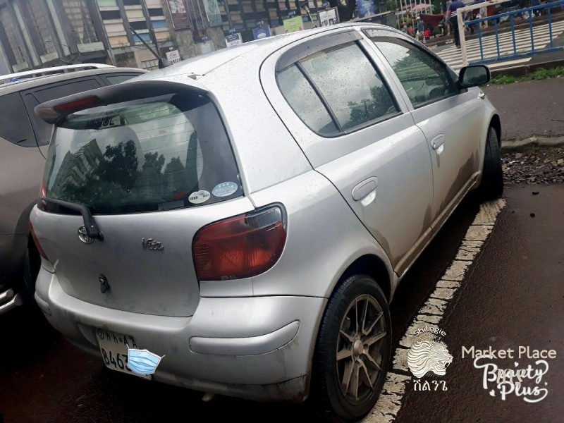 Toyota vitz   2004 model(Real)