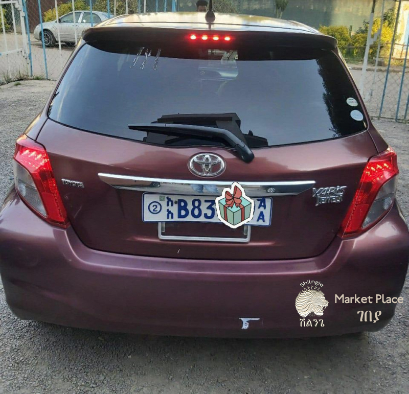 Toyota Yaris 2011