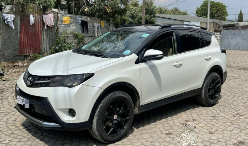 TOYOTA RAV4