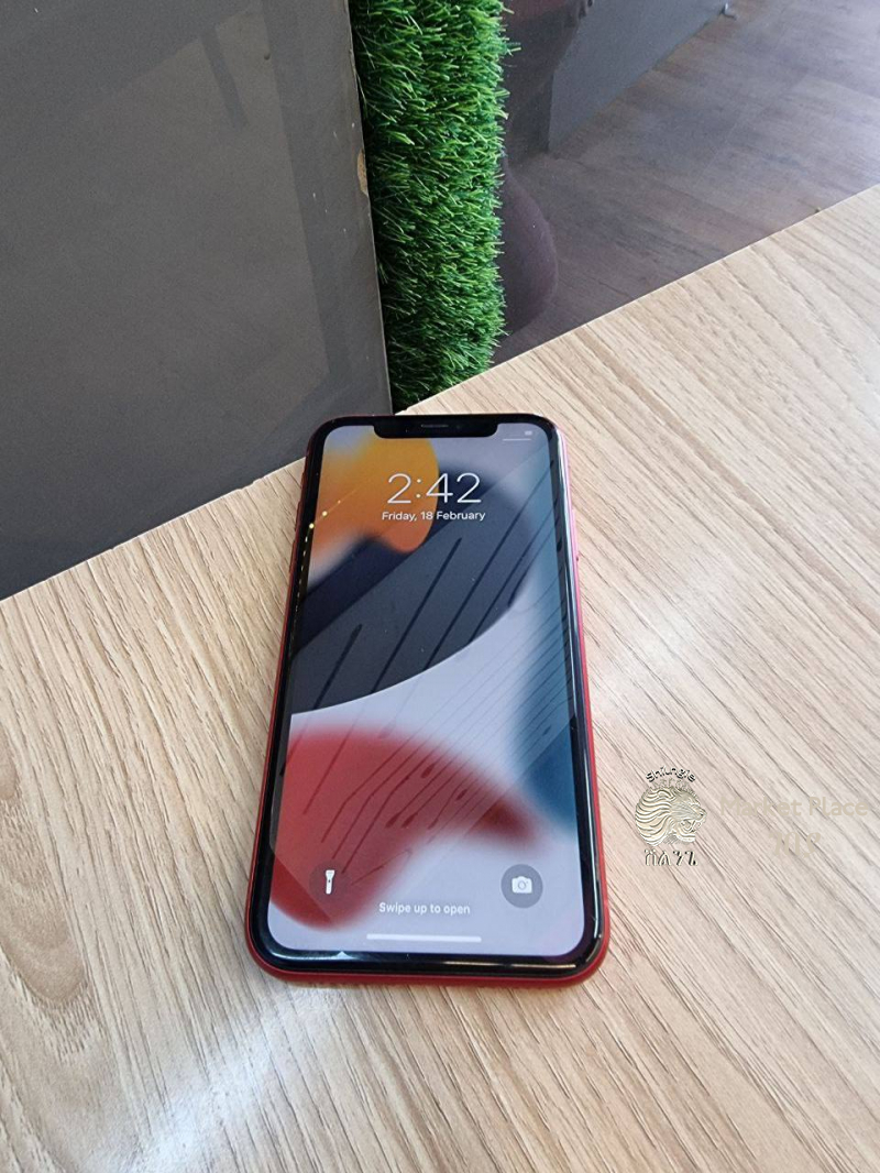 Apple iPhone 11  