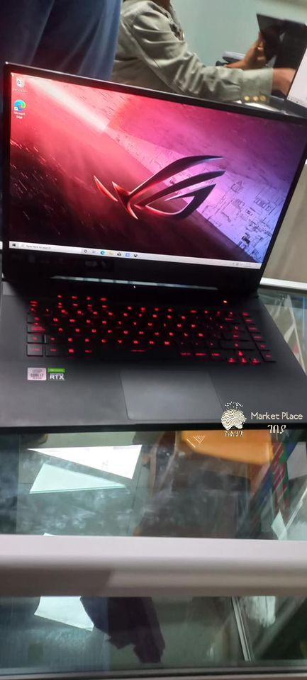 ASUS ROG zephyrus G15