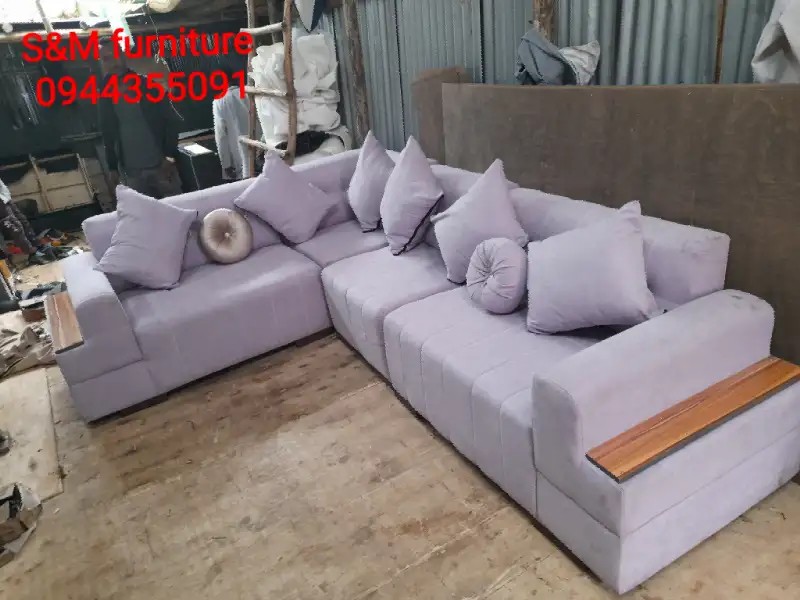 L shaped sofa 