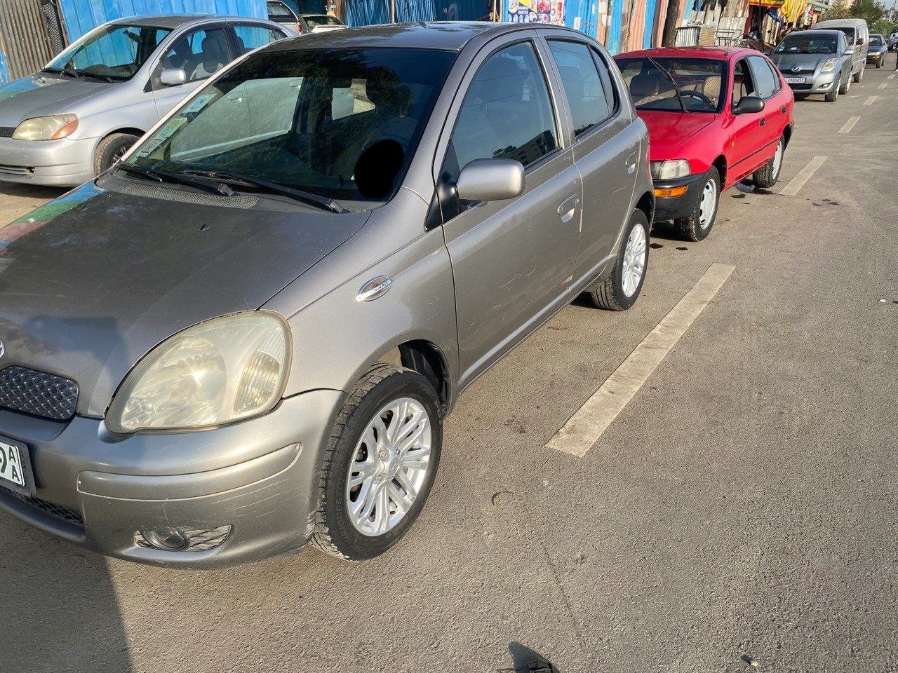 Vitz Yaris for sale