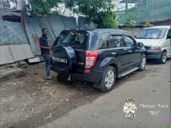 Car for sell used it is urgent Suzuki grand vitara automatic