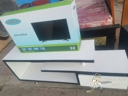 ï¿½New superfine 32 inch tv with stand