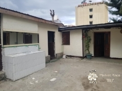 villa house for rent it has 3 bed rooms á‹¨áˆšáŠ¨áˆ«á‹­ áˆ™áˆ‰ áŒŠá‰¢ á‰¦á‰³á‹ áŠ¦áˆŽáˆá’á‹« áˆ˜áˆµáˆ˜áˆ­